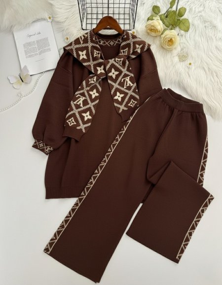 طقم تريكو LOUIS VUITTON