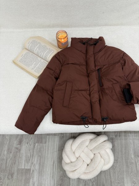 جاكيت نفخ قصير