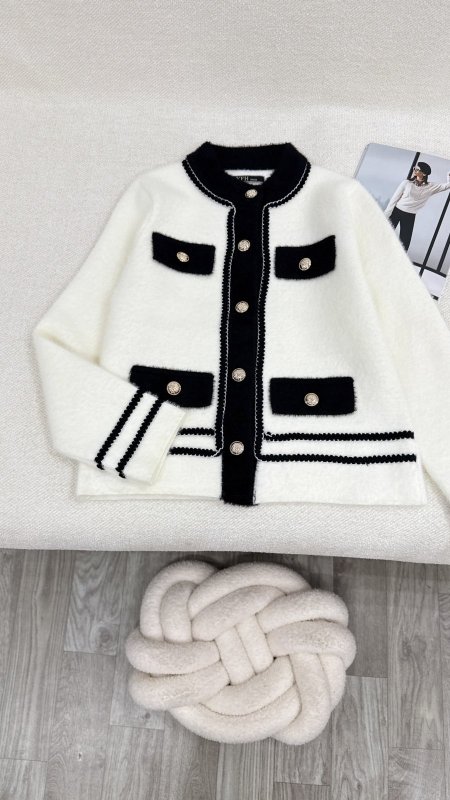 قميص تريكو الأنجورا