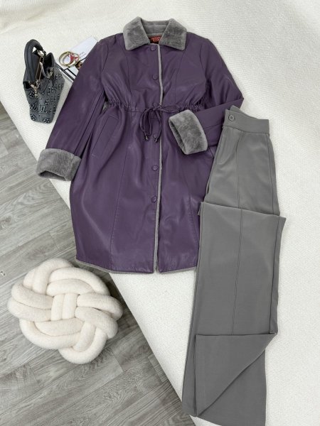 جاكيت جلد مبطن بالفرو